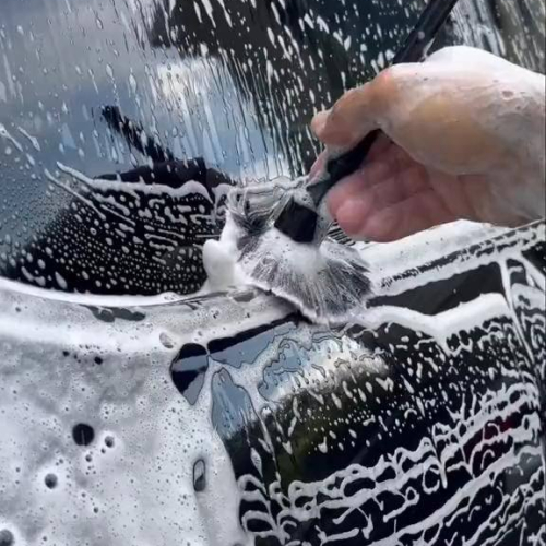 photo_3_2025-12-05_00-39-24